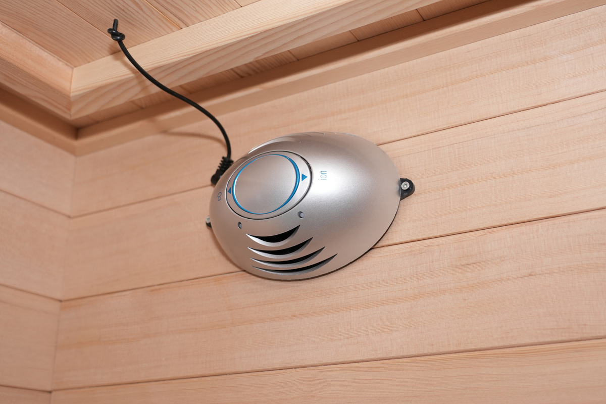 Blisspod Vantaa RED 2 Person Full Spectrum Sauna